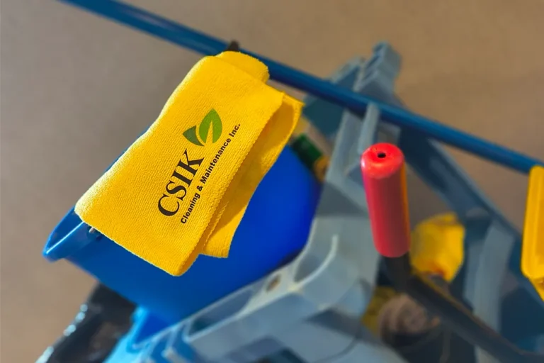 Commercial cleaning services supporting Hamilton business operations